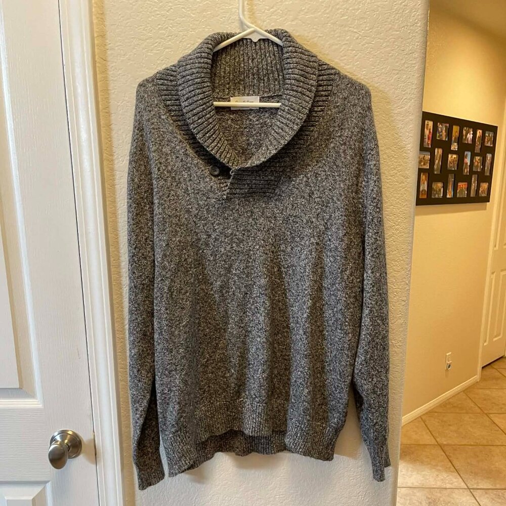 Goodfellow sweater